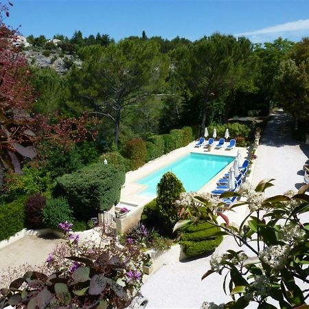 Residence Les Ecureuils Gréoux-les-Bains Exteriör bild