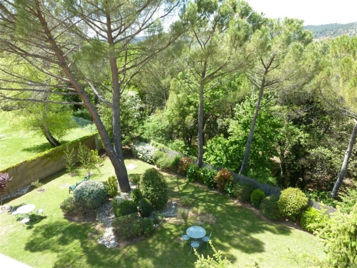 Residence Les Ecureuils Gréoux-les-Bains Exteriör bild